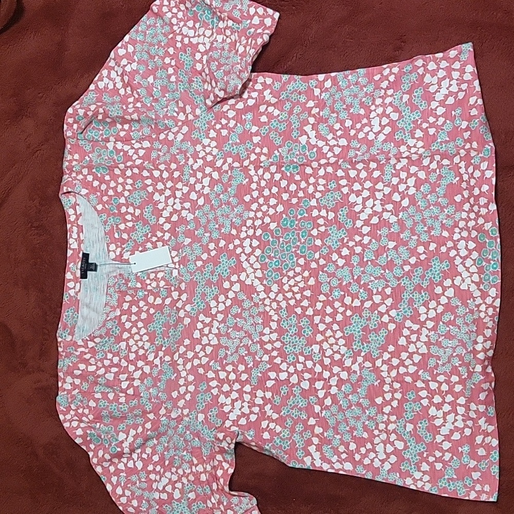 Talbot's Split Neck Floral Print Tee Shirt - Picture 2 of 7